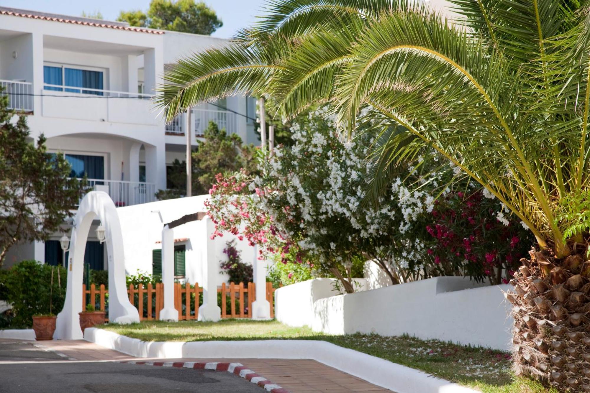 Camelina Suites Сан-Антонио-Абад Экстерьер фото